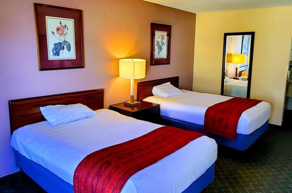 Red Roof Inn & Suites Thomasville Esterno foto